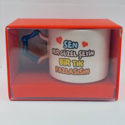 SEN HER GÜZEL ŞEYİN Bİ TIK-KIRMIZI KARTON KUTU - YILDIZ KUPA MAVİ SAP - 1